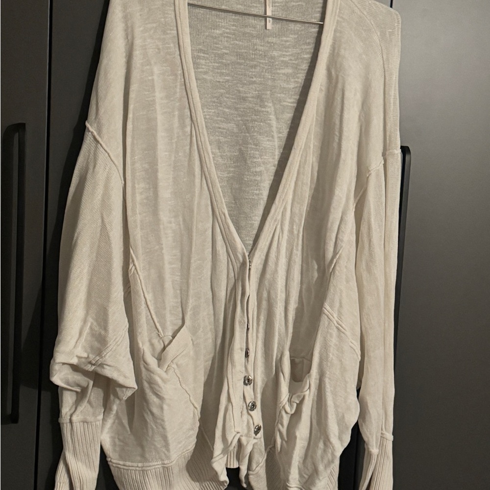 Elegant Cream Button-Up Cardigan